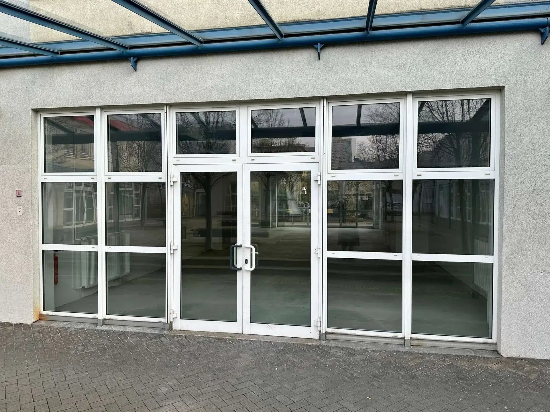 Gewerbefläche mit separater Anlieferung und Kombinationsmöglichkeit, 10315 Berlin, Ladenlokal