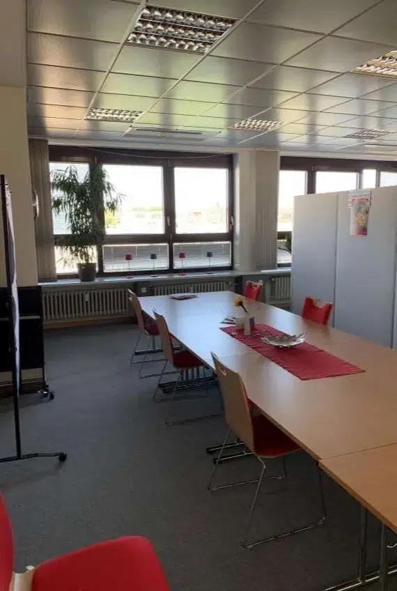 Bürofläche mit großzügiger Dachterrasse zur Interimsanmietung, 10827 Berlin, Bürofläche