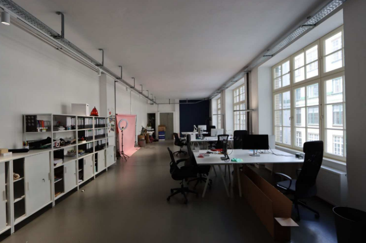 Großzügige Büroflächen in Kreuzberg, 10999 Berlin, Bürofläche