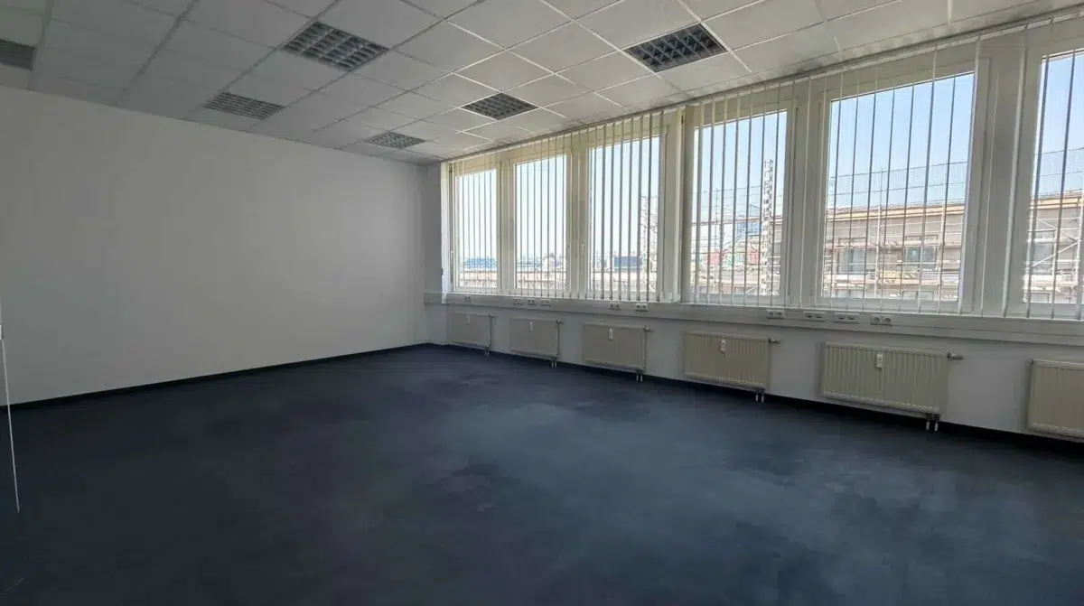 Bürobeispiel – unmöbliert