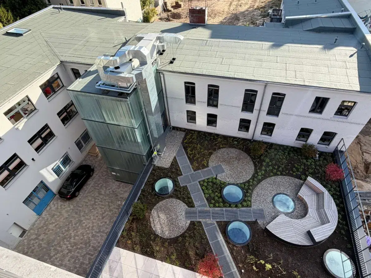 Blick über die begrünten Innenhöfe