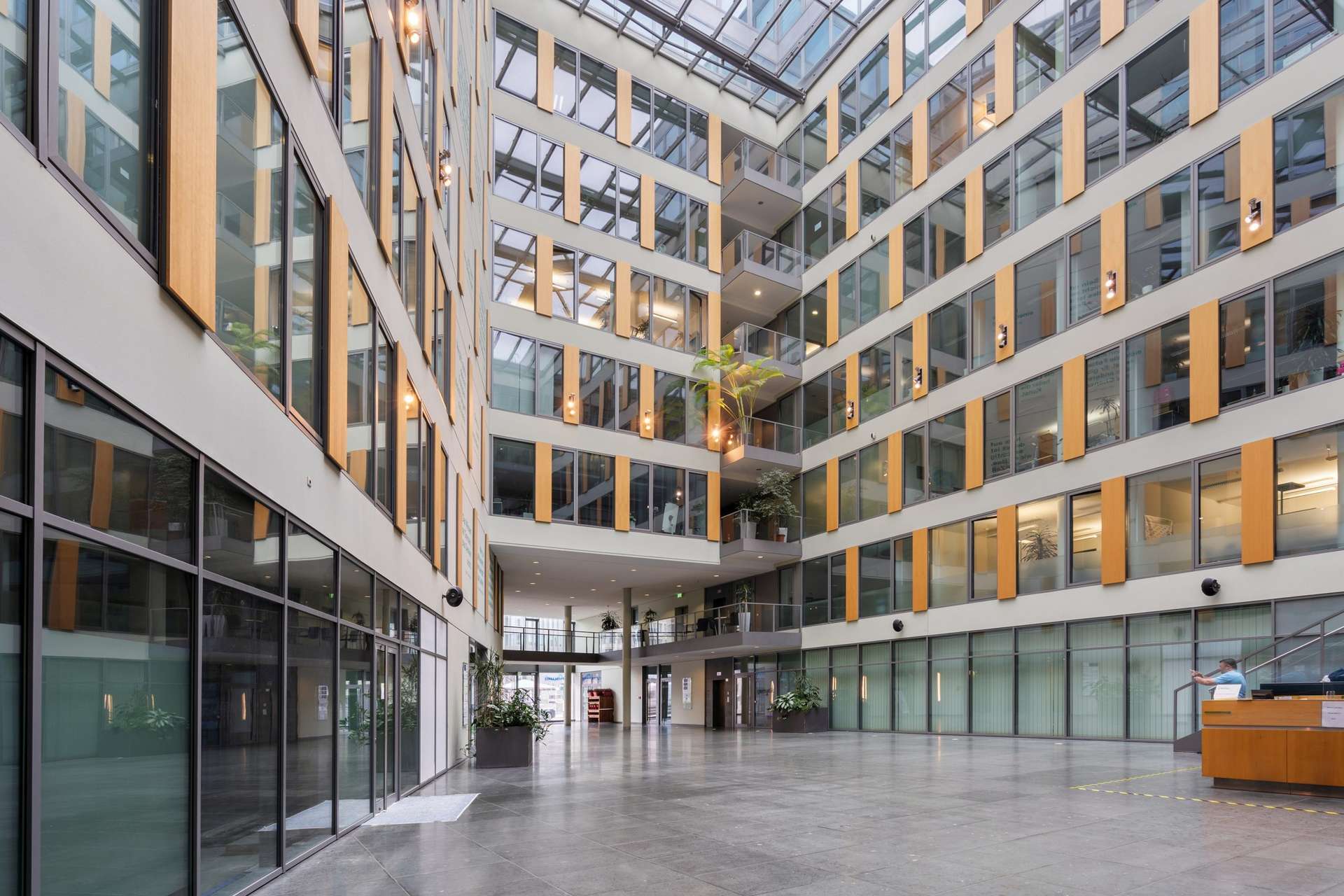 Bild - Büro in TOP-Lage an der Friedrichstraße
