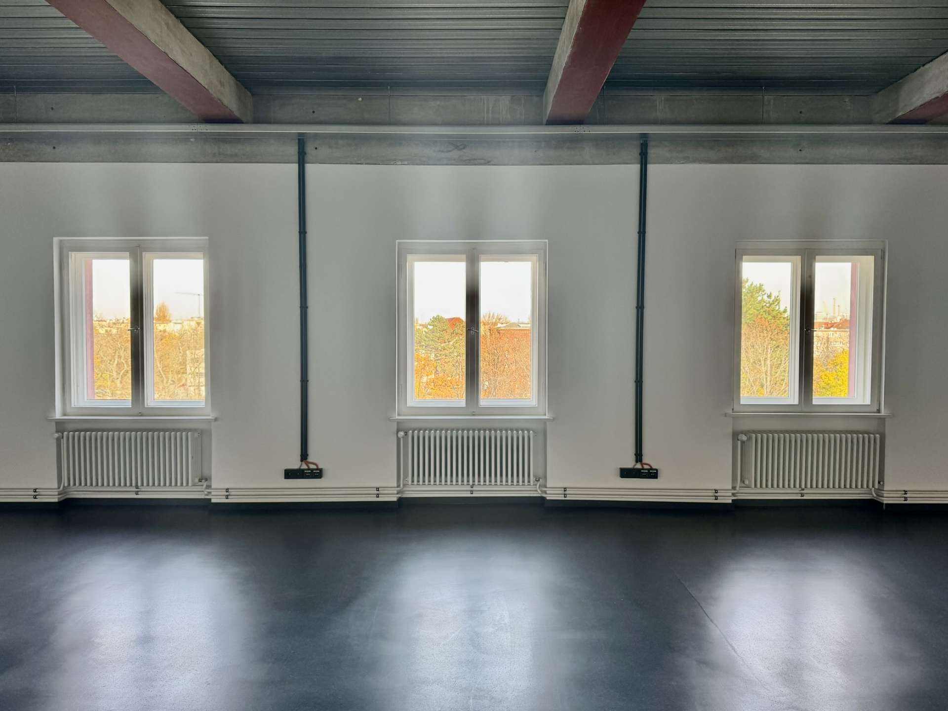 Bild - Bürofläche und Ladenfläche in Tiergarten zu vermieten