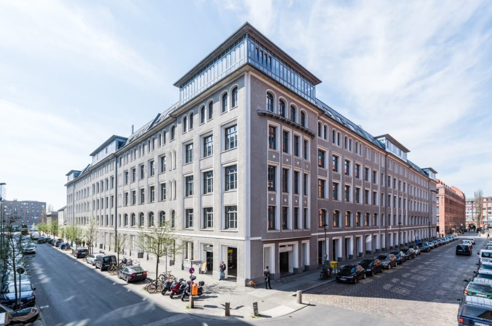 Großzügige Büros in Spree-Nähe, 10245 Berlin, Bürofläche
