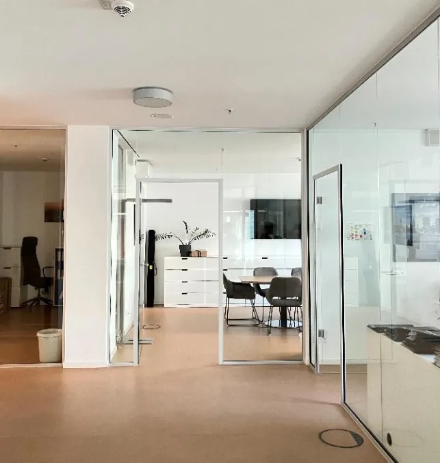 Büroeinheit mit anpassbarem Ausbau, 10117 Berlin, Bürofläche