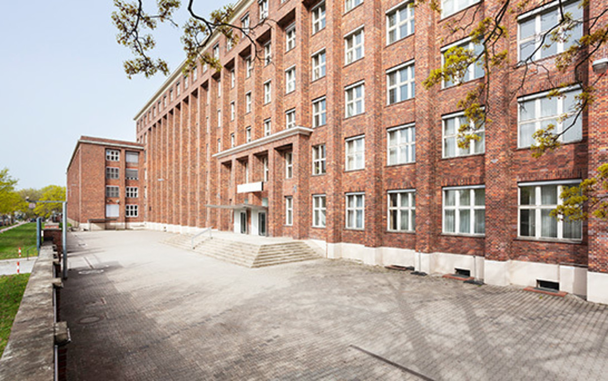 Büros mit Loftcharakter in Tempelhof, 12099 Berlin, Büro/Praxis