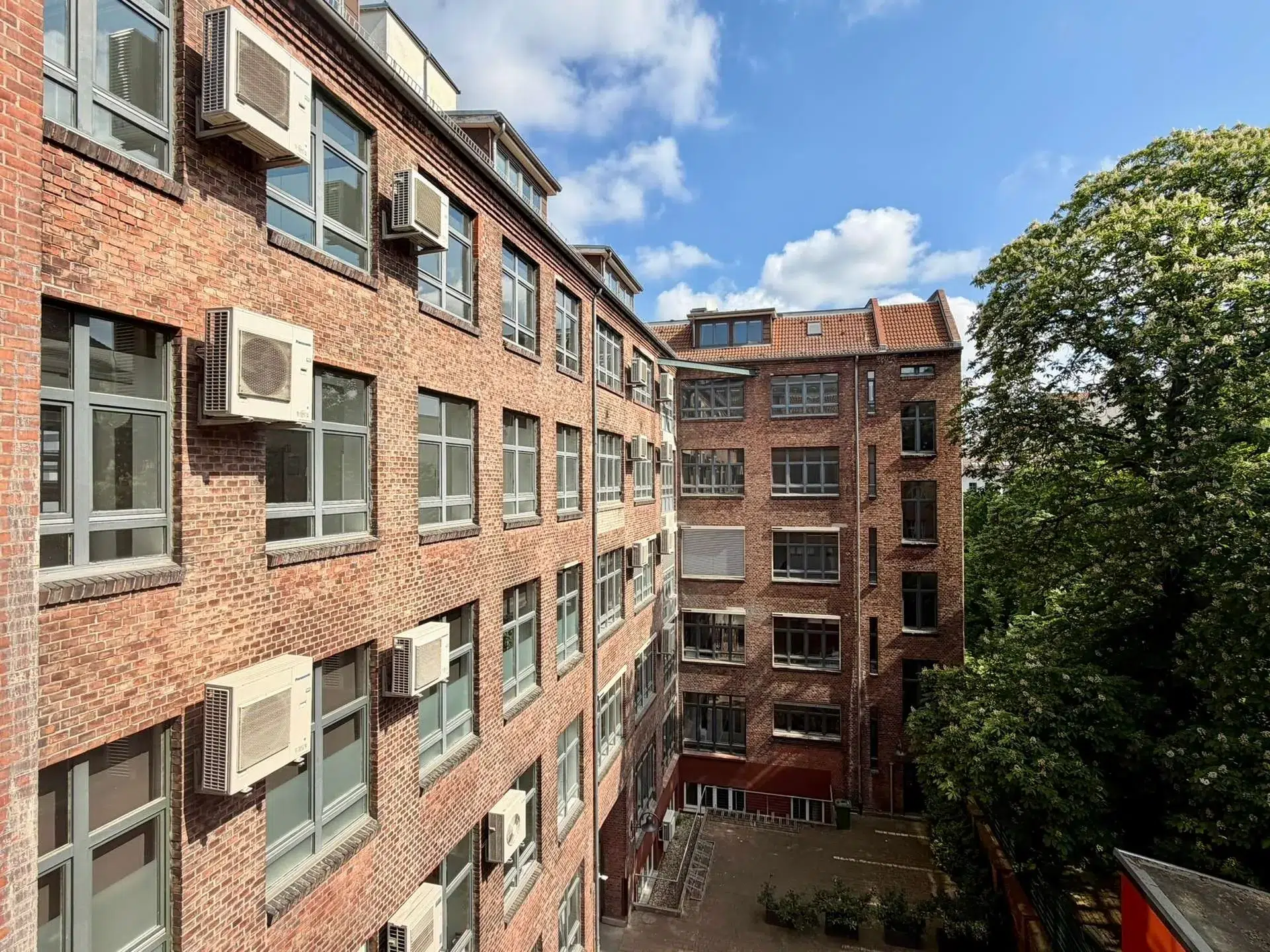 Ihr neues Büro in Kreuzberg – zwischen Oranienplatz und Engelbecken, 10999 Berlin, Bürofläche