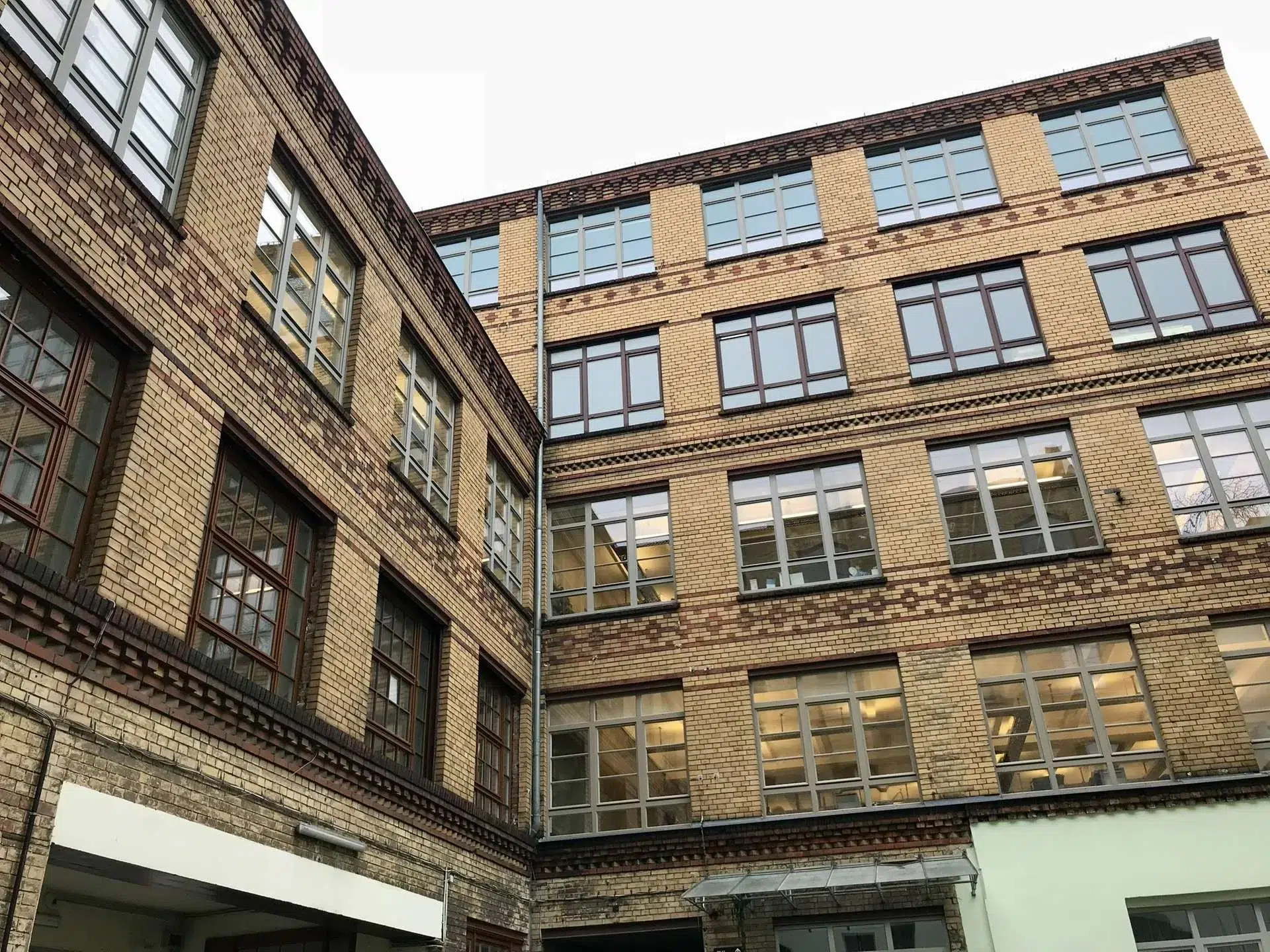 Schönes Fabrikloft am Mehringdamm, 10961 Berlin, Bürofläche