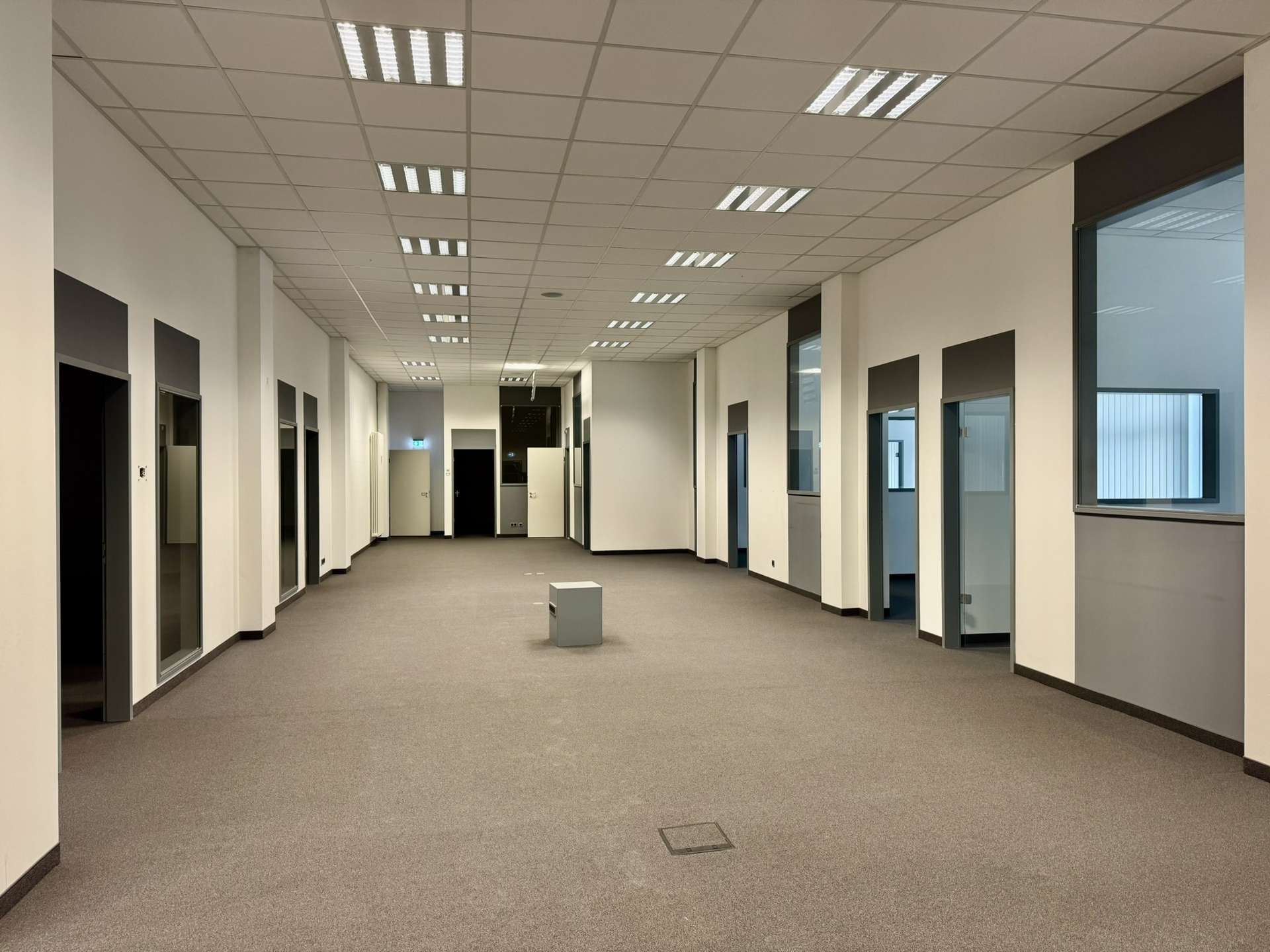 Büro EG - Ihr neues Büro am Gleisdreieck