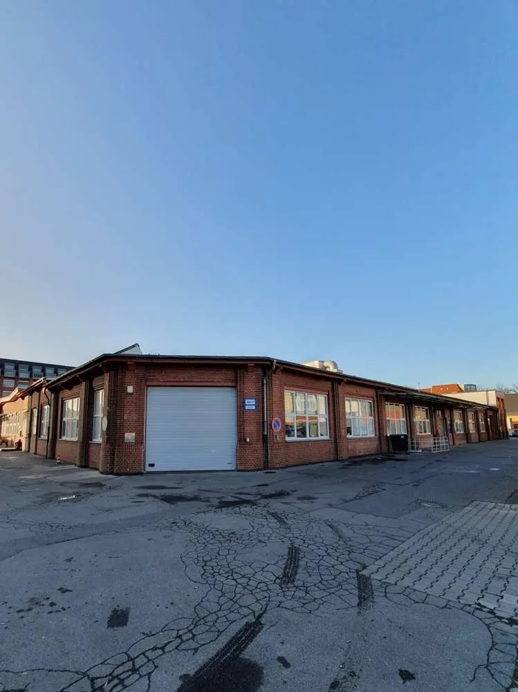 Büroflächen im Tempelhof suchen neue Mieter, 12099 Berlin, Bürofläche