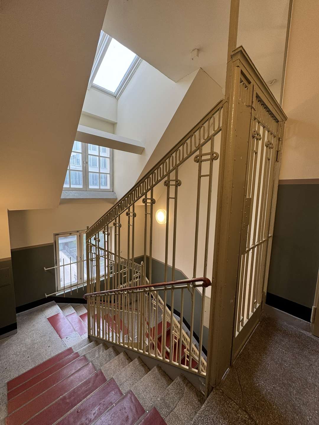 Treppenhaus - Büro in historischem Ambiente