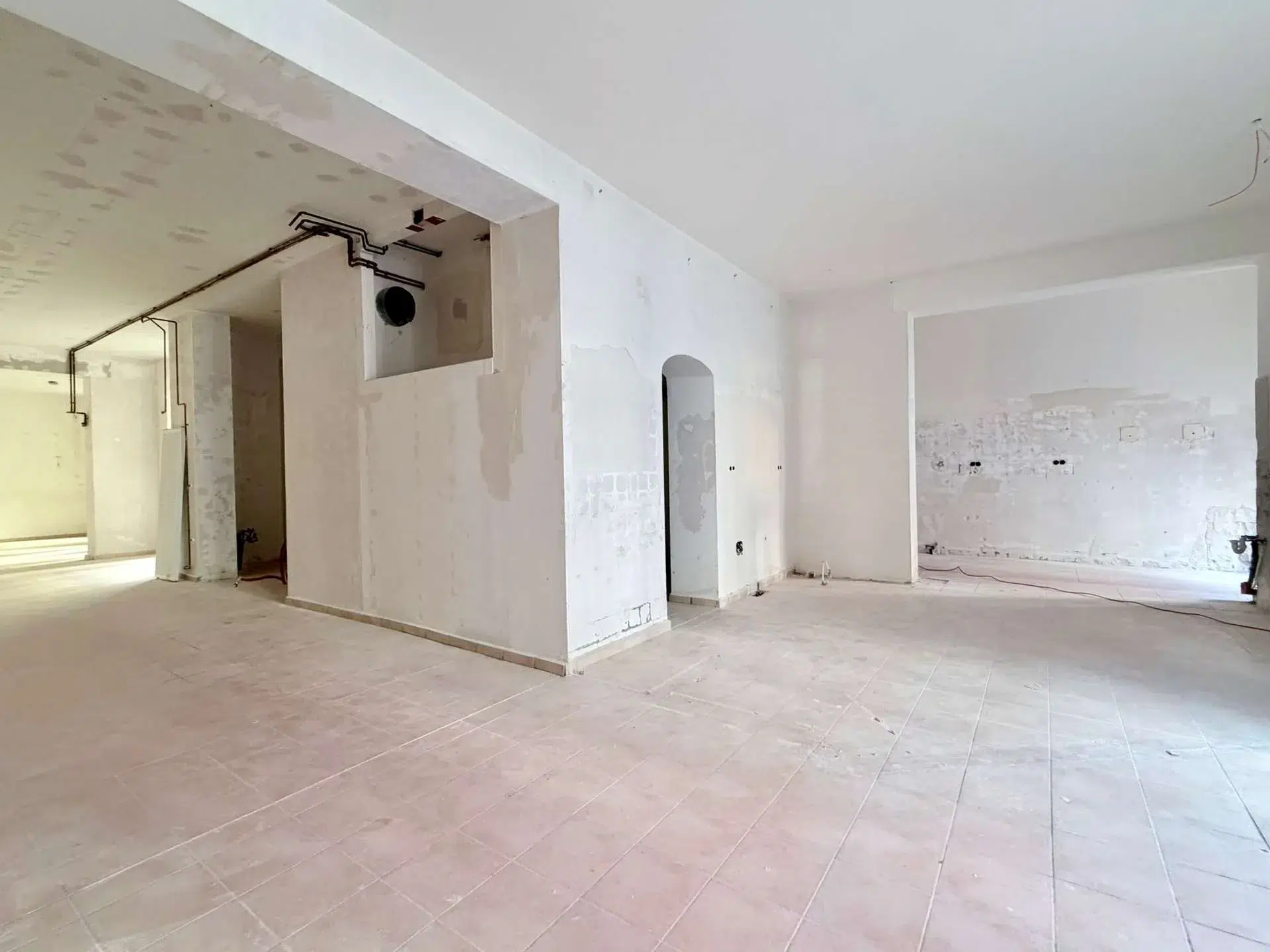 Gewerbefläche in Prenzlauerberg direkt am Bahnhof Eberswalder Straße, 10437 Berlin, Ladenlokal