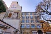 Front Altbau