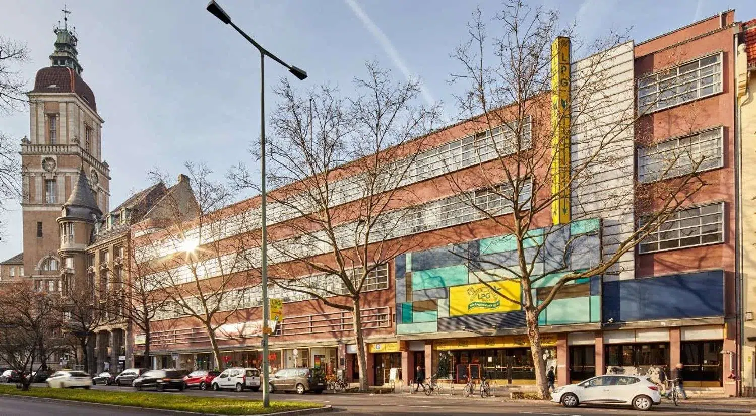 Coworking-Büros mit Empfang und großer Fensterfront, 12159 Berlin, Bürofläche