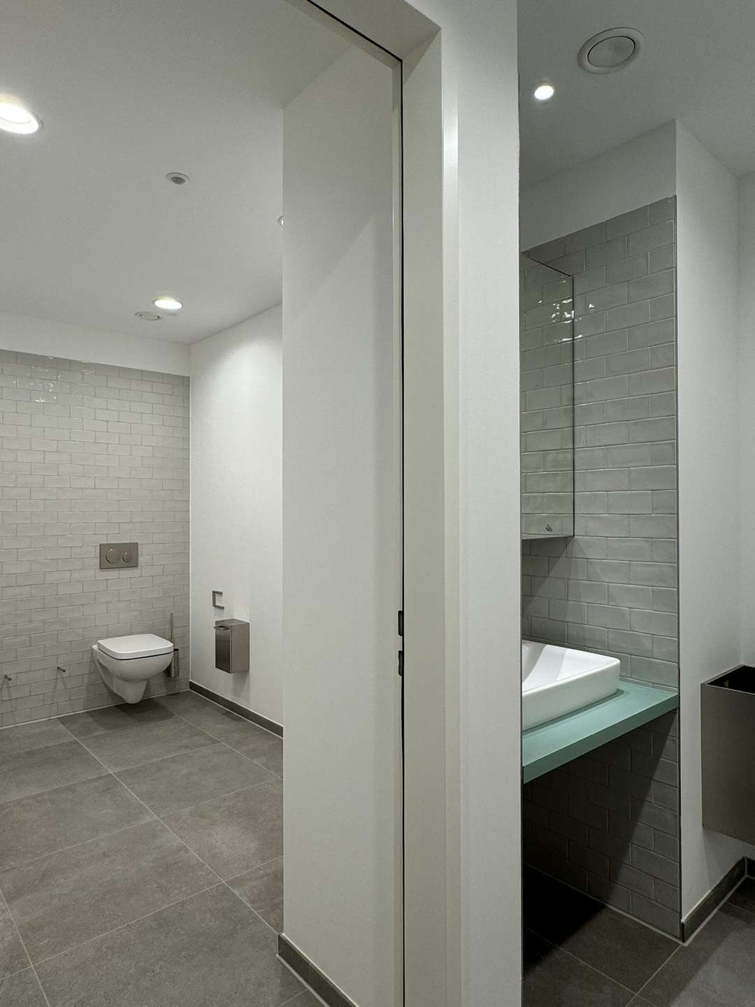 Showroom - Industrieloft mit stylishen Büroräumen