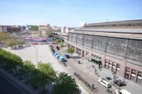 Ausblick auf den Bahnhof Friedrichstraße