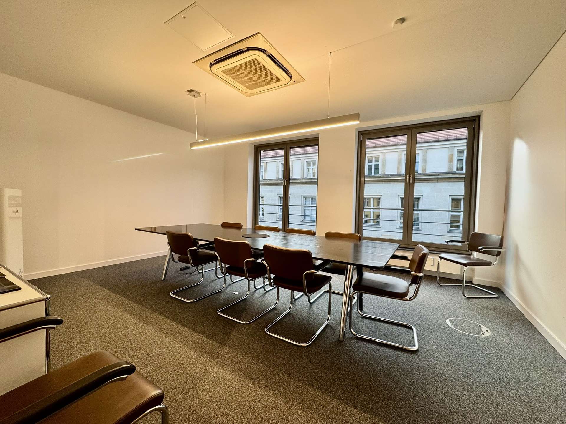 Besprechungsraum - Büro zur Untermiete in Top-Mitte-Lage