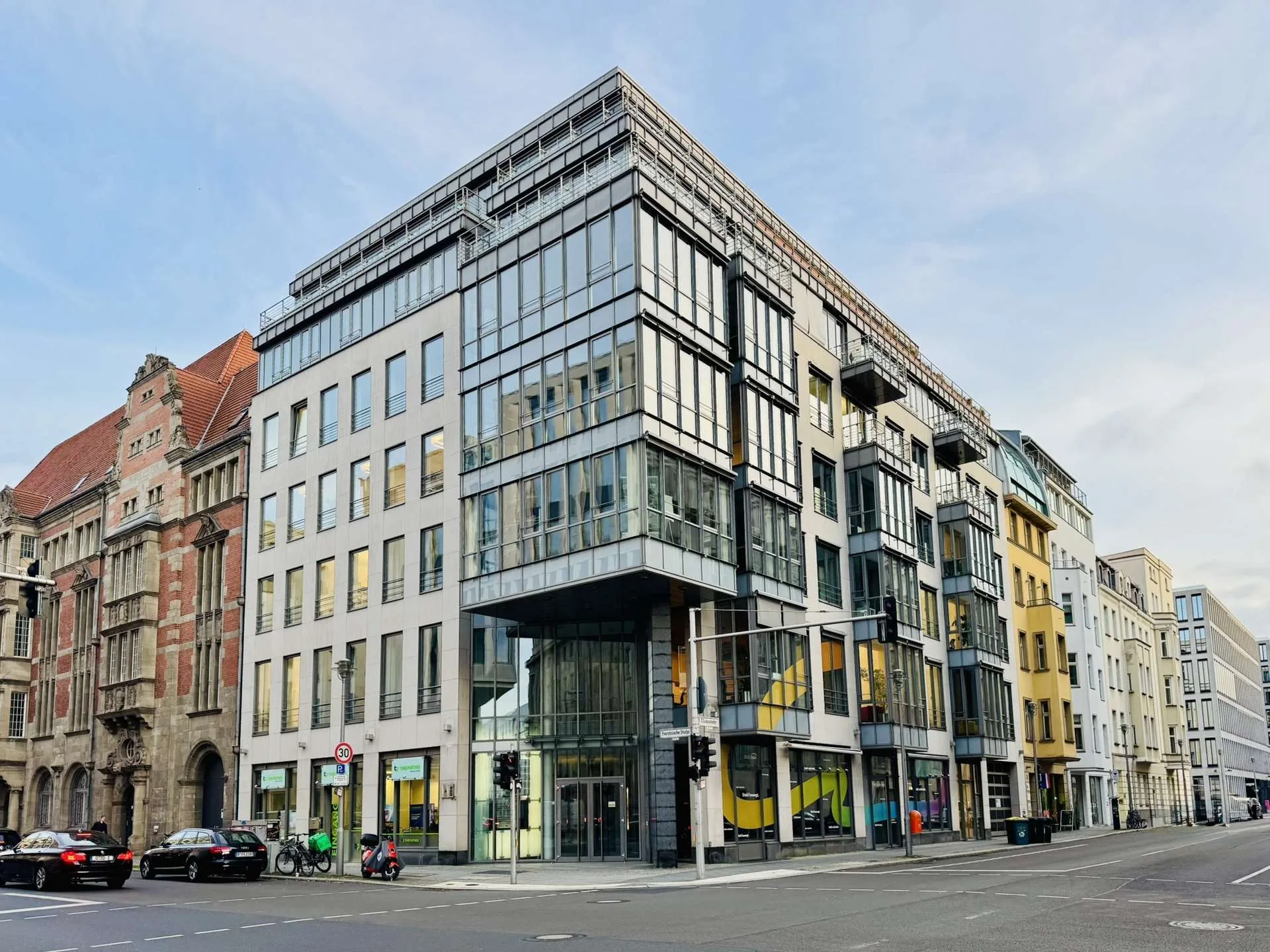 Büro zur Untermiete in Top-Mitte-Lage 500 Meter vom Gendarmenmarkt entfernt, 10117 Berlin, Bürofläche