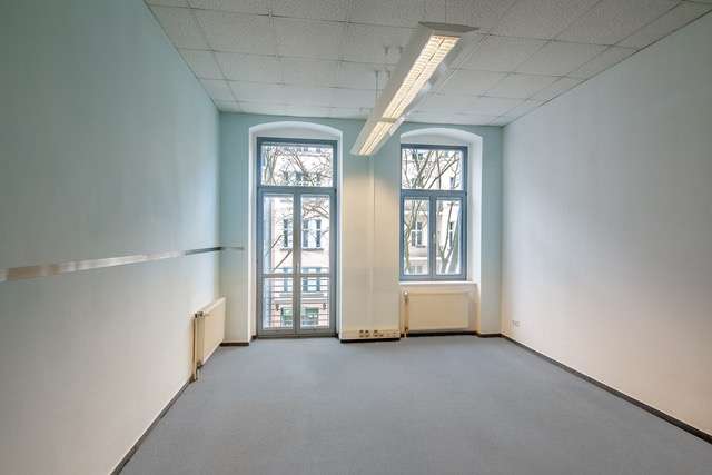 Bestand vor Modernisierung - Büroflächen nahe des KaDeWe